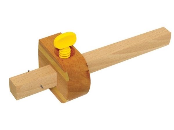 C.K T3542a Stregmål Bøgetræ