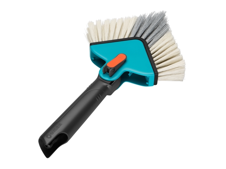 GARDENA COMBISYSTEM VINKELKOST | Trädgården - Trädgårdsredskap - Borstar & Kvastar | GameStuff