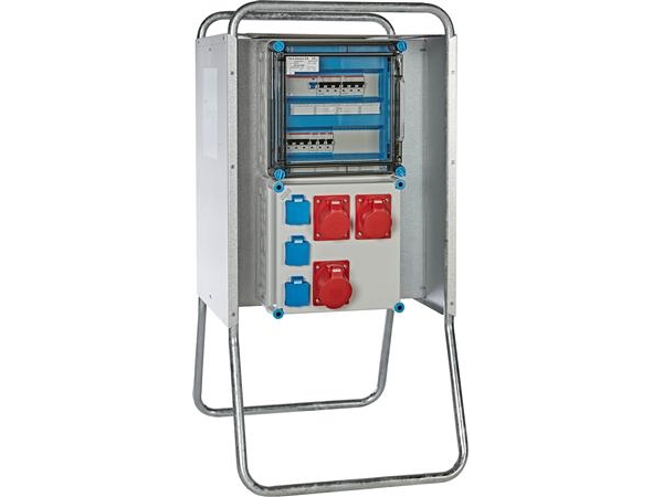 Målertavle 63A med stativ. Afgange: 3 x DK 230V/13A, 2 x CEE 400V/16A, 1 x CEE 400V/32A