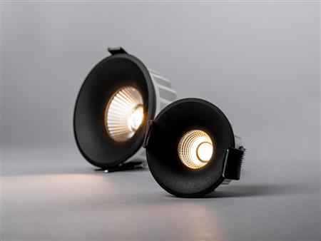 Frontring Optic Deep XS Sort. Skift nemt farve på Optic Deep XS med en sort frontring PROFESSIONEL | Belysning - Inomhusbelysning - Infälld spotlight | GameStuff