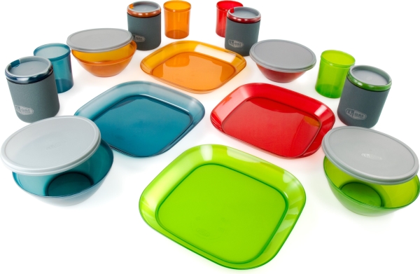 GSI Outdoors Naczynia INFINITY 4 PERSON DELUXE TABLESET (75400)