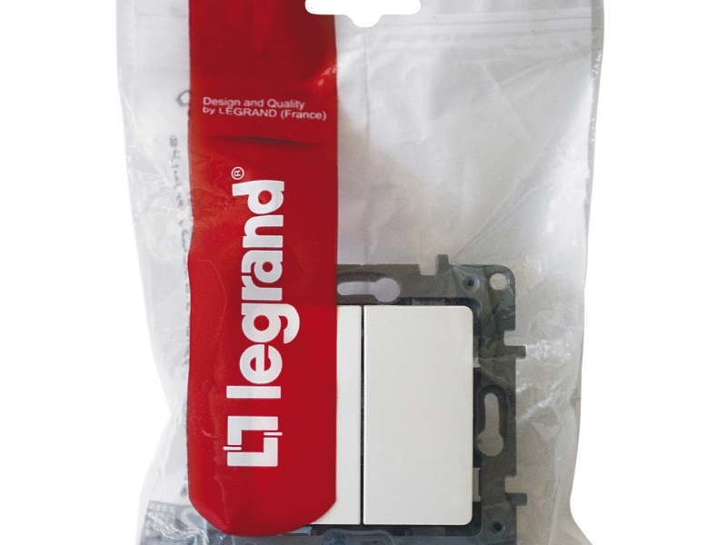 Legrand 664702 | Lauritz Knudsen - LK FUGA - Strömbrytare & Kontaktdon | GameStuff