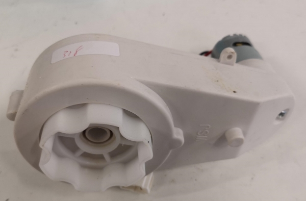 Vaihdelaatikko w/motor 12V Mercedes G63 AMG 6x6 (28030)