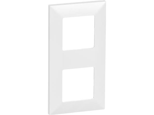 Lauritz Knudsen Fuga Ce60 Ramme 1 Modul Dobbelt For Ce60 2X1 Modul Adaptorammer Hvid.