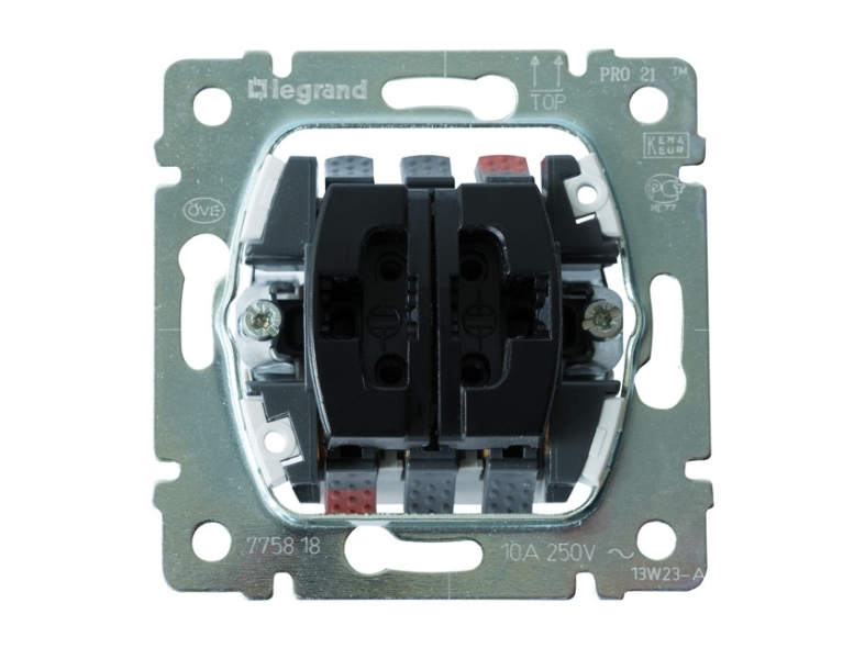Legrand 775818, Knapper, Grå, Plast, Ip21, Indbygget, 71 Mm