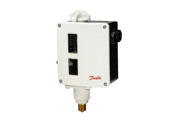 Danfoss 017 523766 879 G 1 Stk