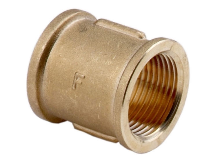 Ferro 2 messinkinen liitin - M07Z