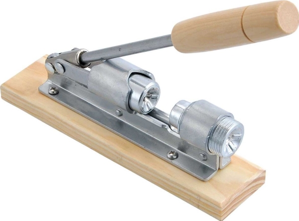 KingHoff pähkinänsärkijä KINGHOFF KH-1301