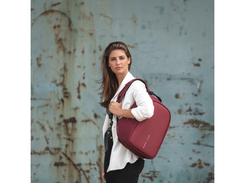 XD DESIGN STÖLDSKYDDSRYGGSÄCK BOBBY HERO SMALL RED P/N: P705.704 | Utomhus - Väskor & Resväskor - Ryggsäckar | GameStuff