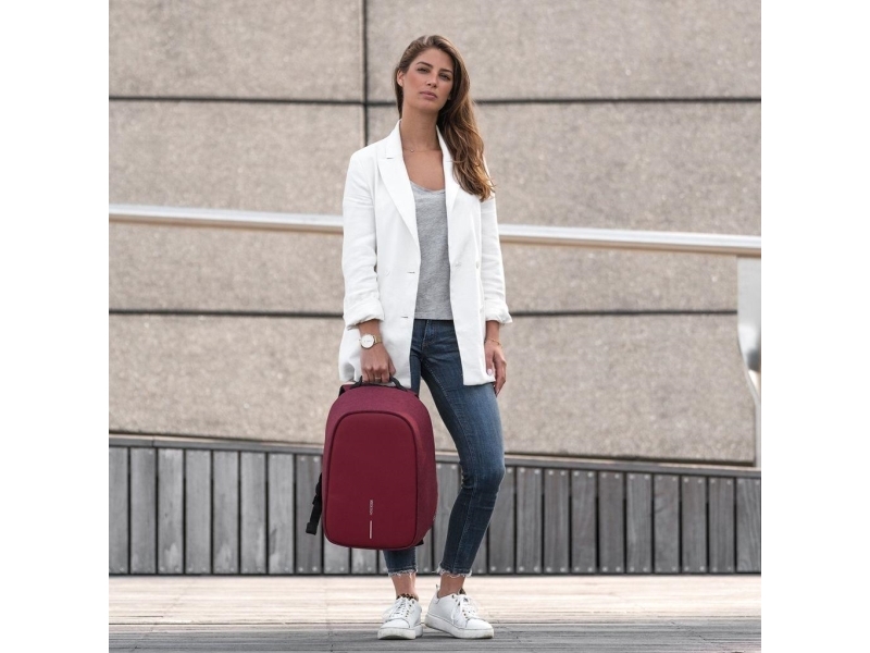 XD DESIGN ANTI-TYVERI RYGSÆK BOBBY HERO LILLE RØD P/N: P705.704