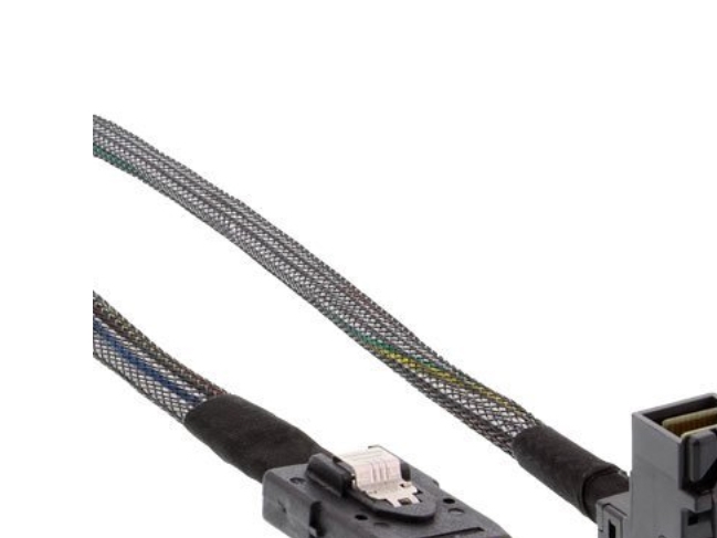 Inline Mini-Sas Hd Kabel, Sff-8643 Gewinkelt Zu Sff-8087, Mit Sideband, 1M, 1 M, Sff-8087, Sff-8087, Männlich/Männlich, Schwarz, 46 G
