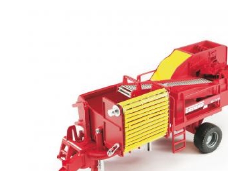 Bruder Grimme SE 75-30 potato digger with potatoes-imitations