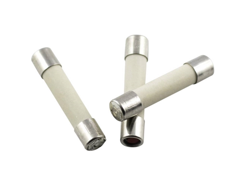 ESKA 52826 Finsäkring (Ø x L) 5 mm x 25 mm 8 A 250 V Medium-weight -mT- Innehåll 10 st | EL Artiklar - Andra EL - Säkringsgrupper och säkringar | GameStuff