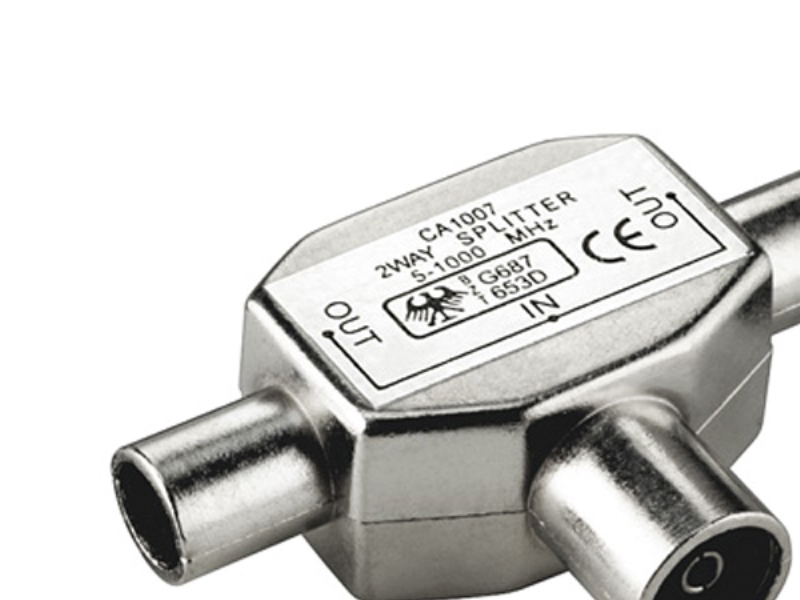 Value 11.99.4476, Coaxial in, 2 x Coaxial out, Hanstik, Hunstik, 75 ohm (O)