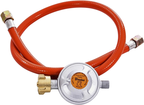 Cozze Gas Reglerset Mit Schlauch 1,1 Meter Länge Und Gas Regler 2 X 1/4" 50 Mbar Für De/At/Ch