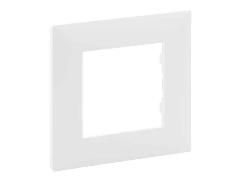 Legrand 1 Remelis Baltas