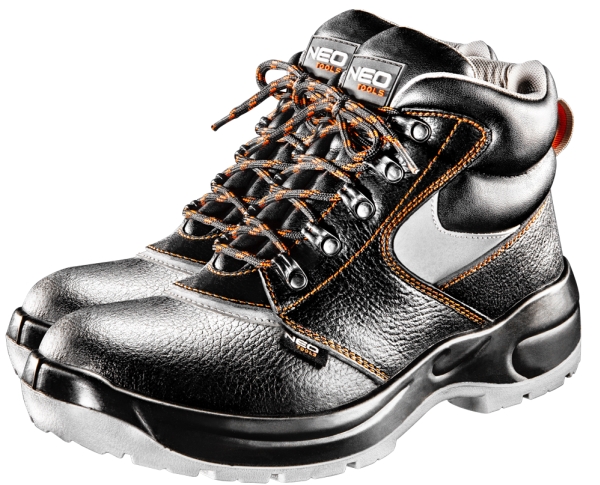 Nahkasaappaat 43 (82-024)