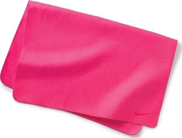 Nike Træningshåndklæde Nike Swim Hydro Towel Pink (R2696)