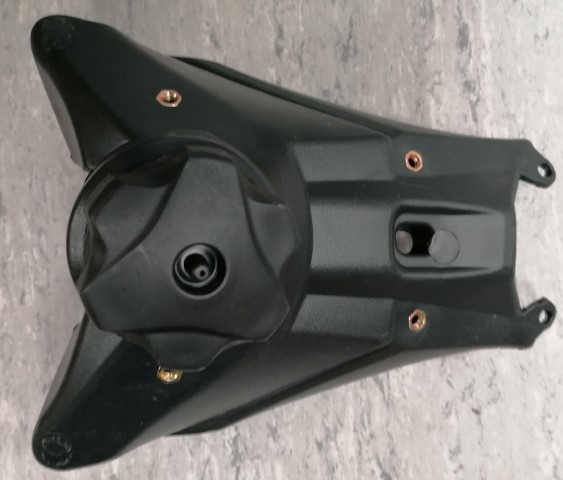 Tank til Dirtbike 49cc Model 01 | Utomhusleksaker - El & Bensinfordon - Reservdelar | GameStuff