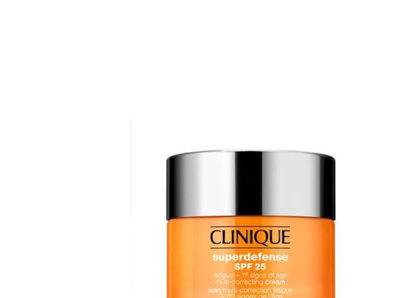 Clinique Superdefense Spf25 Pflegende Tagescreme 30Ml