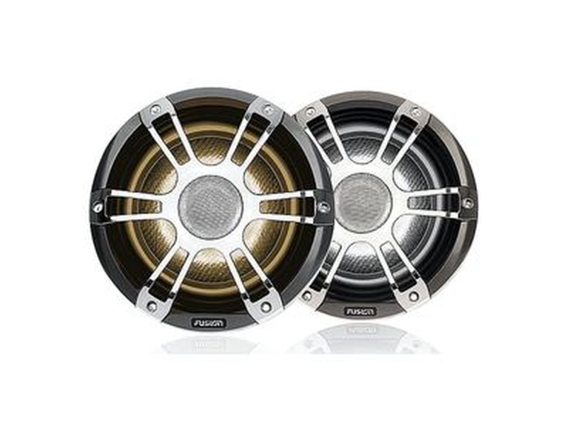 Fusion 7.7 högtalarsats Chrome + LED