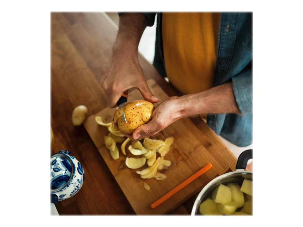 Fiskars Functional Form - Tomatkniv - 6,8 Cm