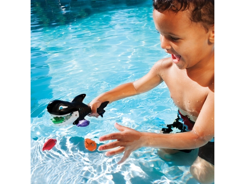 Swimways Gobble Gobble Guppies Orca