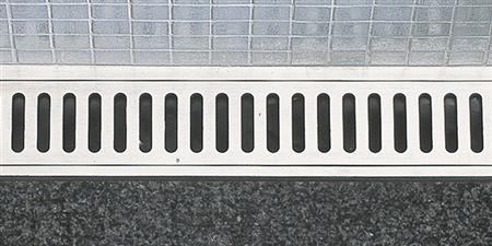 Unidrain Kreuz L1200mm Säule - Ausführung Unidrain 1602