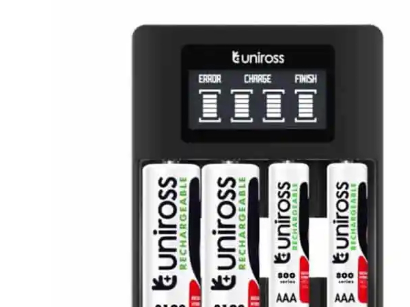 Uniross Ultra Fast Charger
