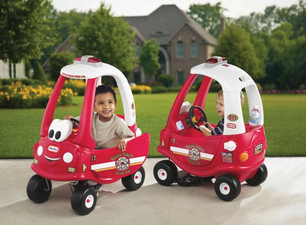 Little Tikes Cozy Coupe Fire, 1,5 Jahr(E), 4 Rad/Räder, Kunststoff, Schwarz, Rot, Weiß