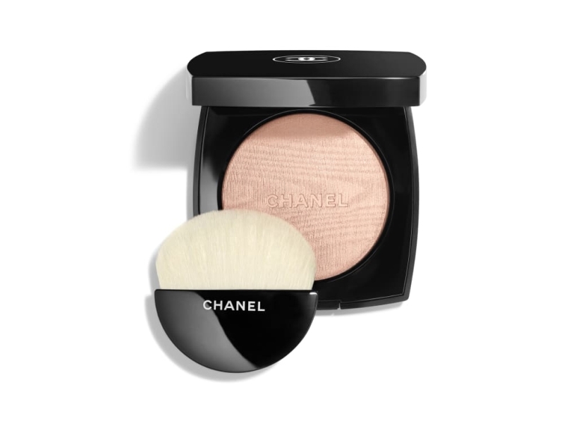 Chanel - Lumiere Puder - 8,5 G