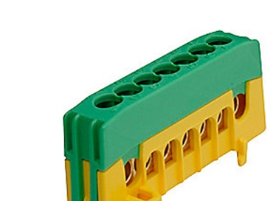 Jordanslutning PE7-F2, 7 x 16 mm², grön/gul | EL Artiklar - Elcentral - Klämmor & Rackklämmor | GameStuff