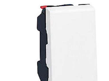 Tryckknapp 6A 1M vit | Lauritz Knudsen - Övrige El-artiklar (LK) - WISER | GameStuff