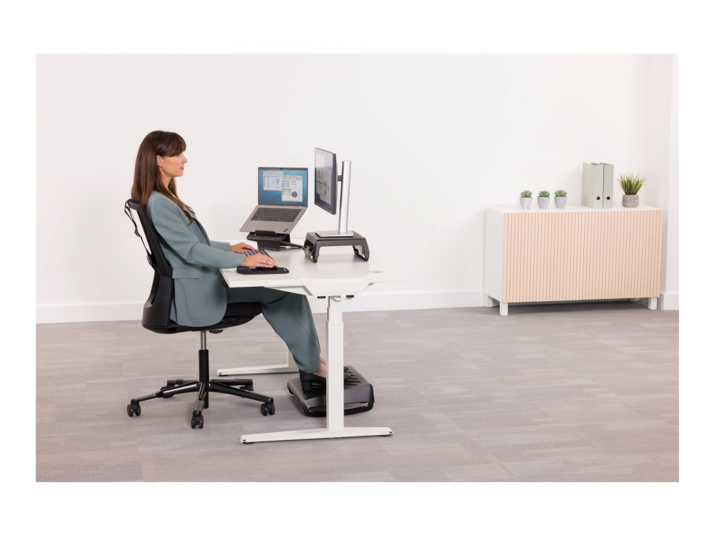 Fellowes Breyta ergonomisk fodstøtte til under skrivebord - sort, højdejusterbar med tekstureret overflade
