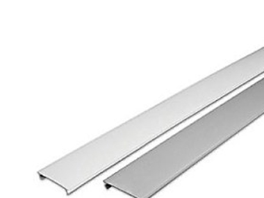 Skyddsskena för överdrag i gruppbord längd 1 mtr, grå | Datorer & Surfplattor - Rackkabinetter - Tillbehör | GameStuff