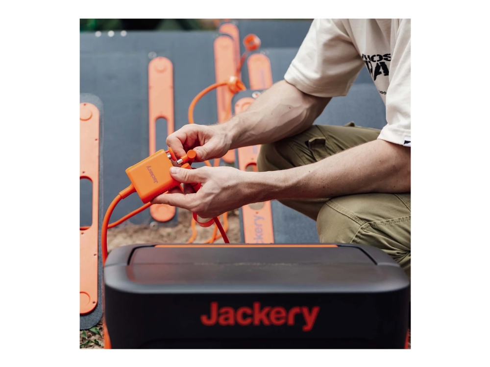 Jackery - Solpanelstik - Dc8020 (Han) Til Dc8020 (Hun) - Dc 60 V - 12.5 A - 57.94 Cm - Udendørs - For Explorer 2000 Pro
