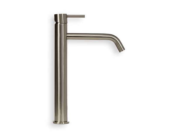 BLUE LABEL Engreppsblandare för tvättställ utan pop-up avfall - kallstartfunktion &amp 3/8 anslutningsslangar - borstad nickel - hög modell | VVS Artiklar - Badrum - Tvättställsblandare | GameStuff