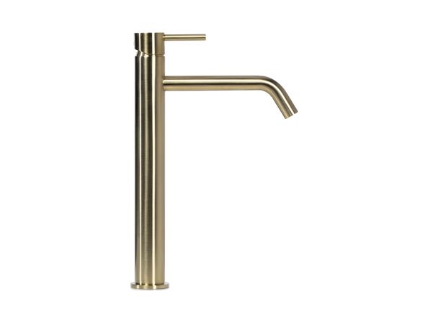 BLUE LABEL Engreppsblandare utan pop-up avfall - kallstartfunktion &amp 3/8 anslutningsslangar - borstat guld - hög modell | VVS Artiklar - Badrum - Tvättställsblandare | GameStuff