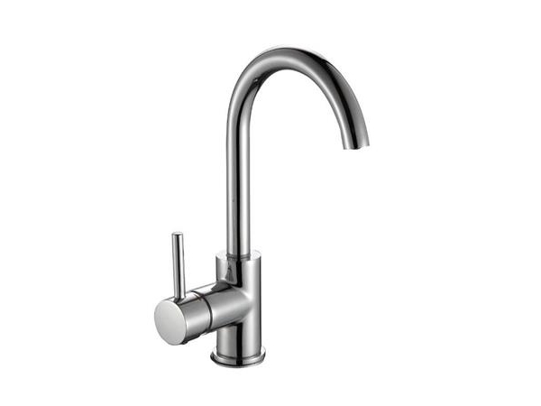 BLÅ ETIKET Ettgrepps handfatsarmatur utan bottenventil - kallstartsfunktion & 3/8 anslutningsslangar - krom - med vridbar C-pip | VVS Artiklar - Badrum - Tvättställsblandare | GameStuff