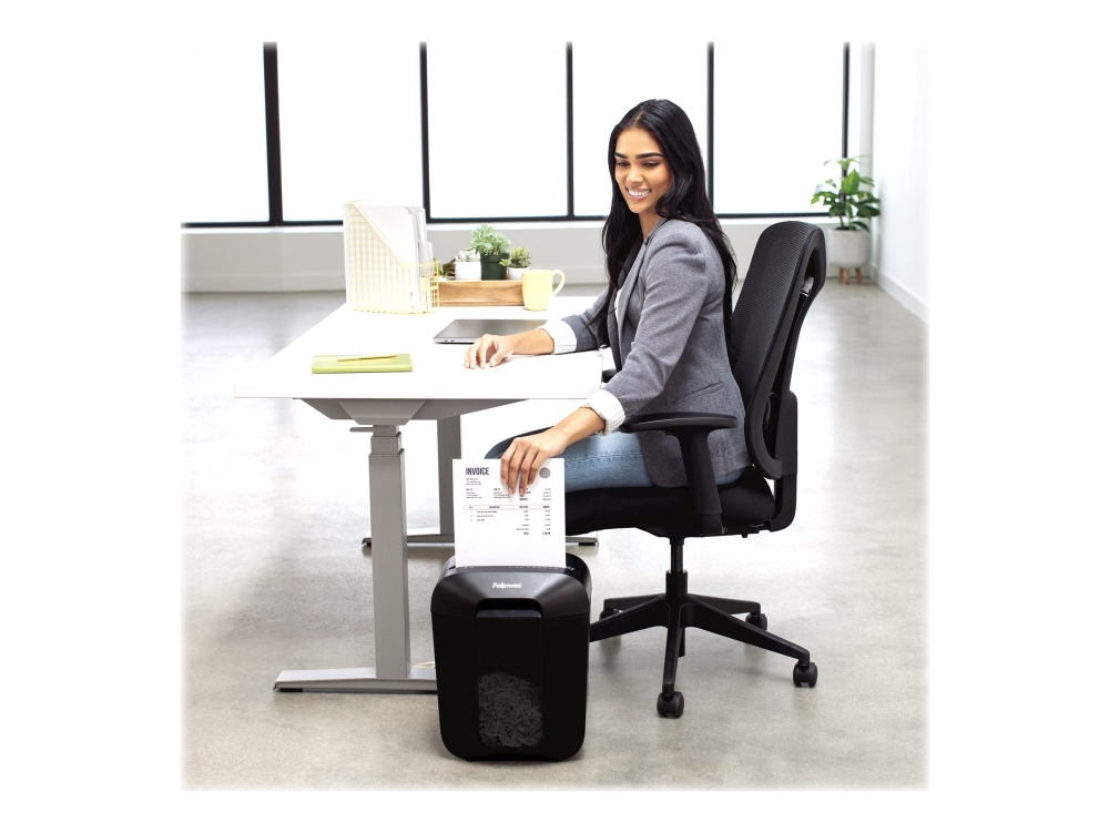 Fellowes Powershred LX45 - Finskæremaskine - kryds snit - 4 x 37 mm - P-4