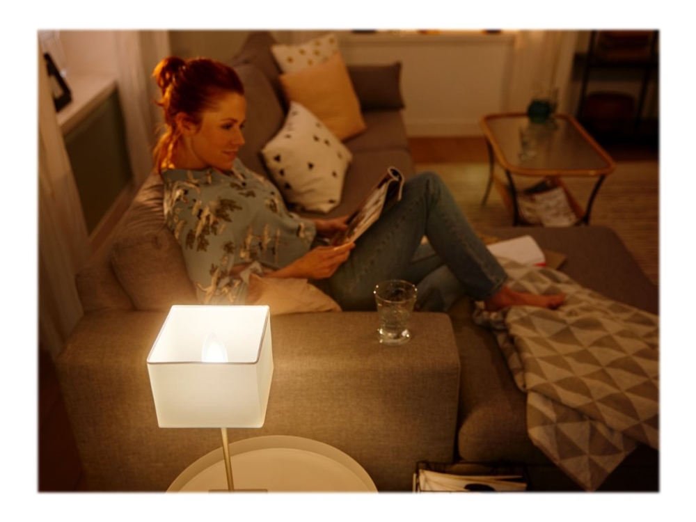 Philips Hue White And Color Ambiance Candle - E14 Smart Bulb - White And Colored Light - Instant Control Via Bluetooth - Control With App Or Voice -