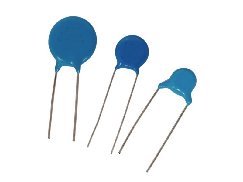 Kemet Keraaminen kondensaattori 500 kpl nauha koko kelalla