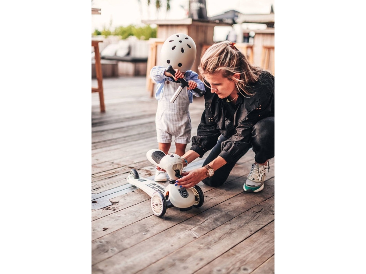 ScootAndRide Highwaykick 1 Ash skootteri (96268)