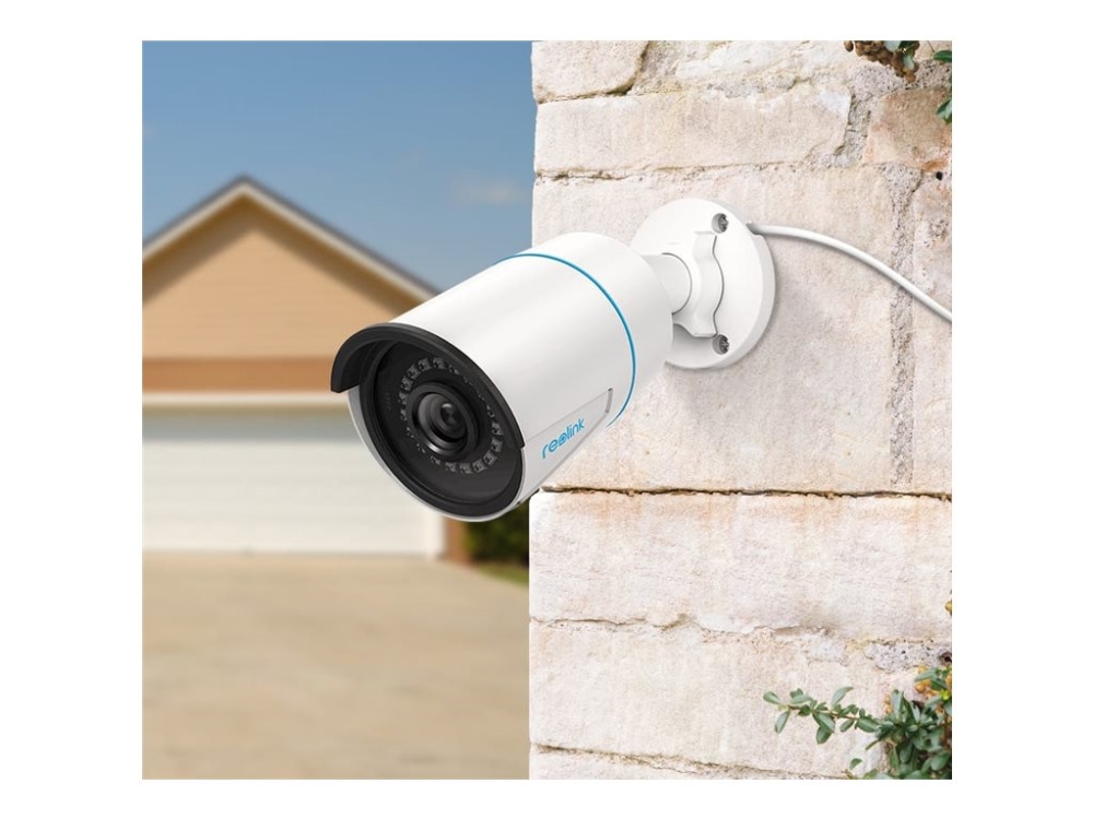 Reolink P320 - Nätverksövervakningskamera - kula - utomhusbruk - vattenfast - färg (Dag&Natt) - 5 MP - 2560 x 1920 - fast lins - ljud - LAN 10/100 - H.264 - DC 12 V / 48 V / PoE | Foto och video - Videoövervakning - Övervakningsutrustning | GameStuff