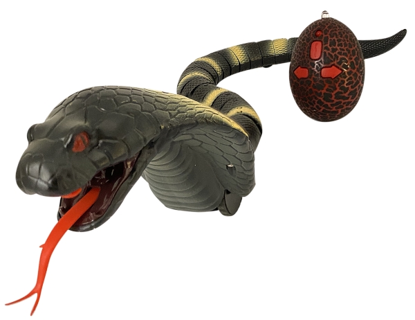 REAL WILD, IR-kauko-ohjattava Naja Cobra -letku