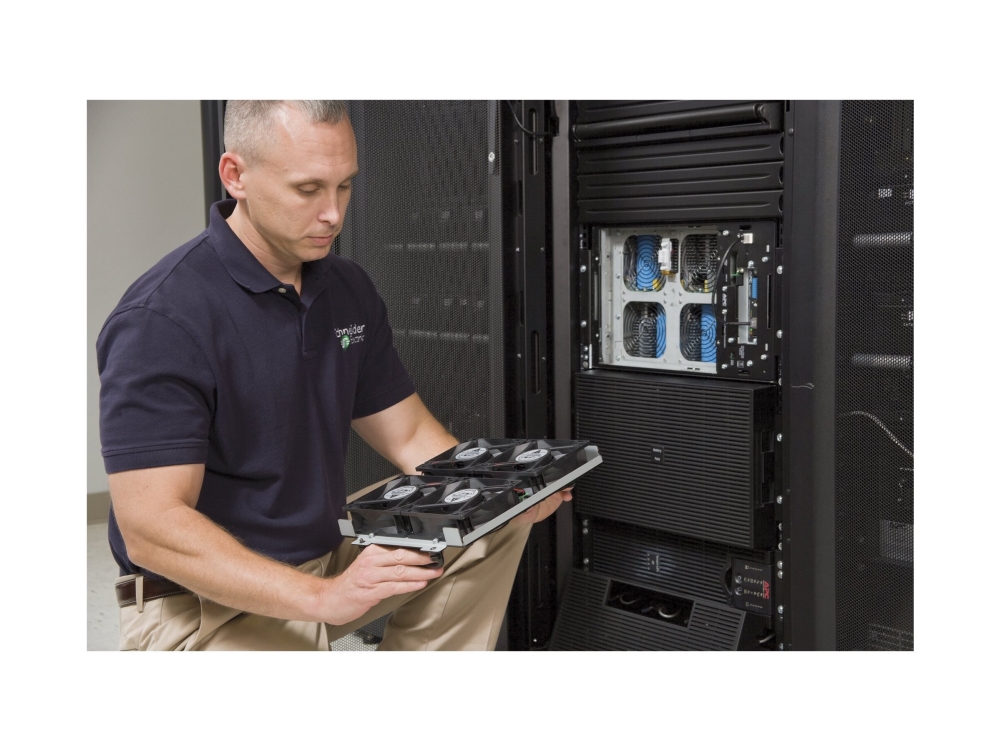 Schneider Electric Critical Power & Cooling Services 1P Advantage Plan with (1) Preventive Maintenance - Utökat serviceavtal - material och tillverkning (för UPS- och nätenheter) - 1 år - på platsen - svarstid: NBD - för P/N: SURT15KRMXLI, SURT15KUXICH | Datortillbehör - Service - förpackningar | GameStuff