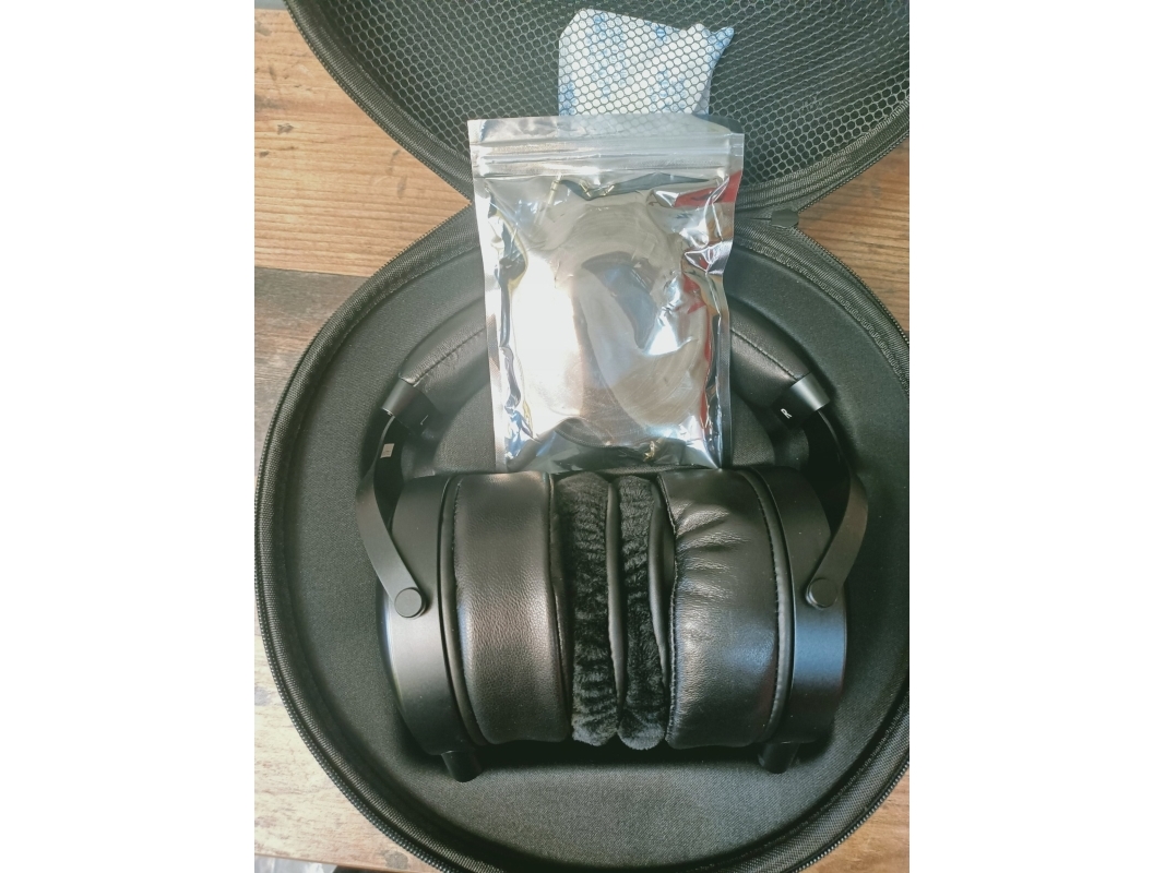 Słuchawki Monoprice Monoprice M1070c Over The Ear Closed - Black
