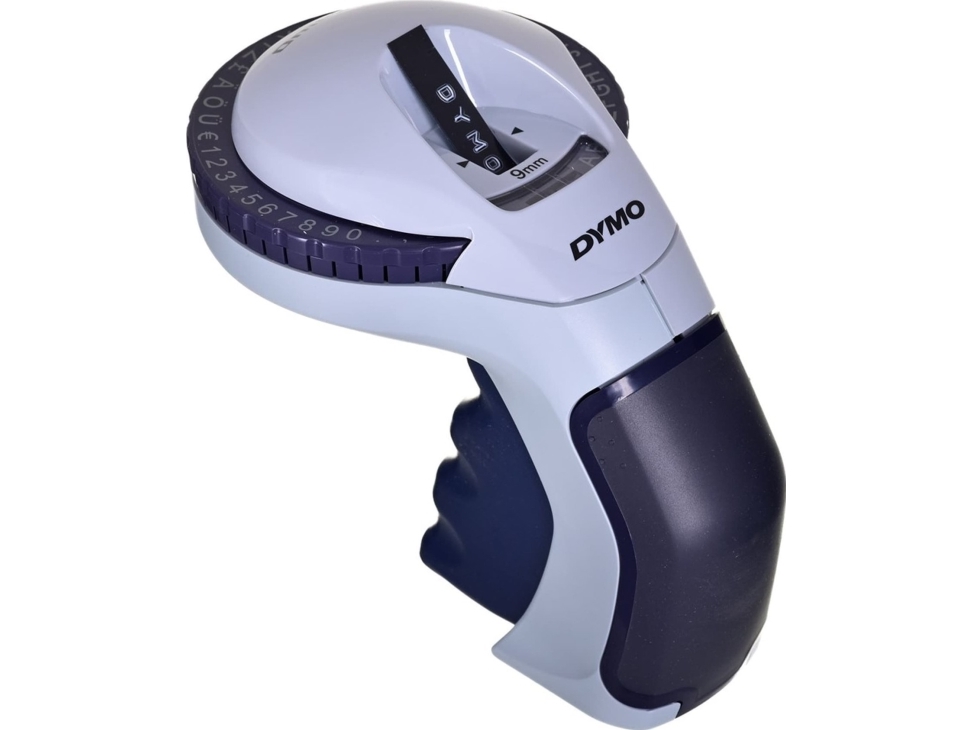 DYMO® Omega Home Embossing Labelmaker | Skrivare - Andra kontorsmaskiner - Labelskrivare | GameStuff