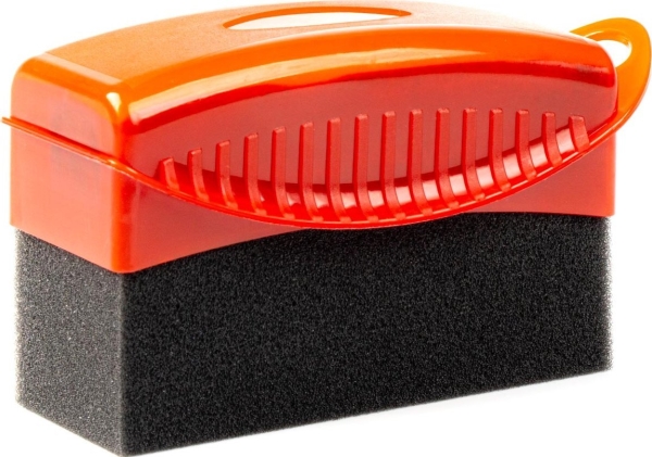 AMiO Dækapplikator til biler i plastkasse, blød svamp amio-03146