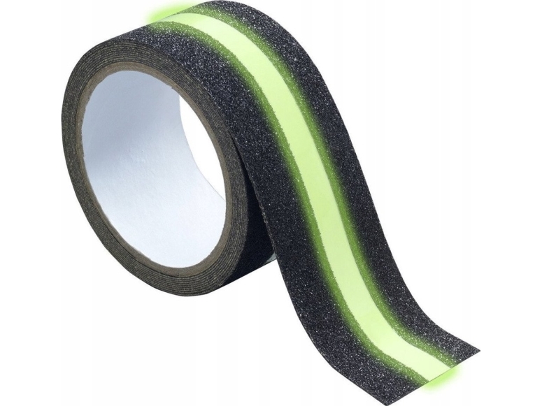 Maximex Halkskyddstejp med reflektor - 2in1, 300 cm | Kläder & Säkerhet - Säkerhetsutrustning - Golv & Områdesäkerhet | GameStuff